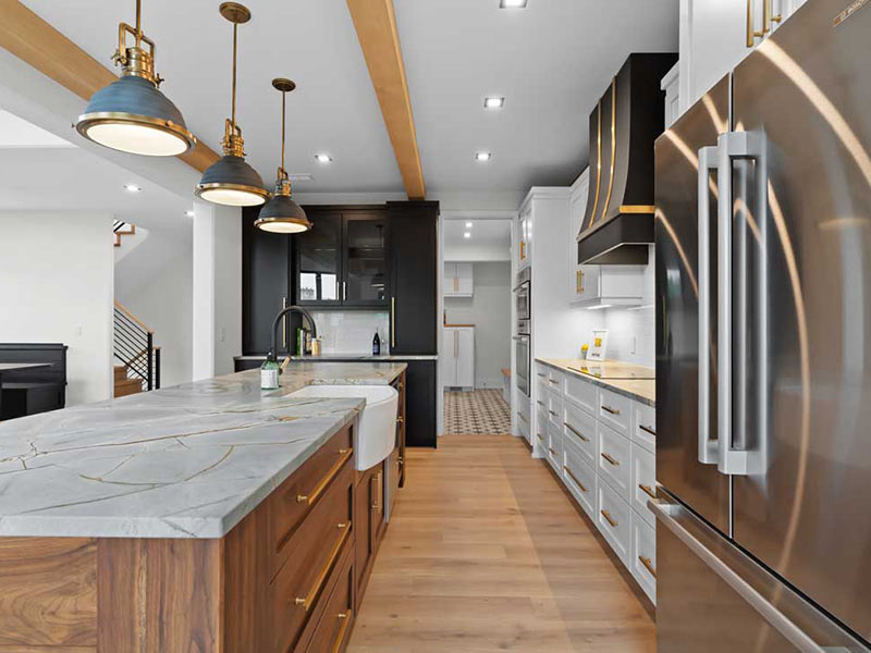 long view of 963 Woodbine kitchen